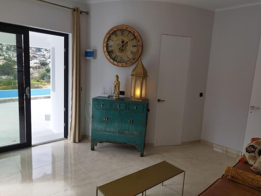 Modern Luxury Villa Paradise กัลเป ภายนอก รูปภาพ
