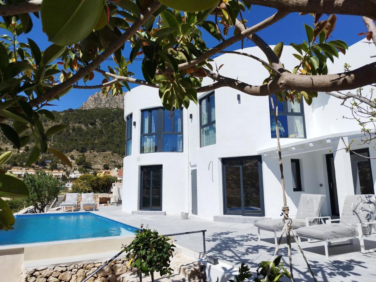 Modern Luxury Villa Paradise กัลเป ภายนอก รูปภาพ