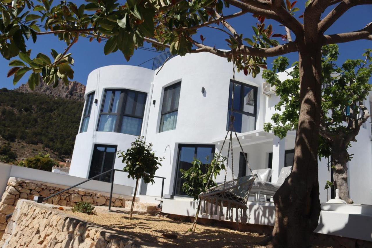 Modern Luxury Villa Paradise กัลเป ภายนอก รูปภาพ